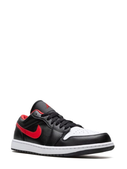 Air Jordan 1 Low White Toe